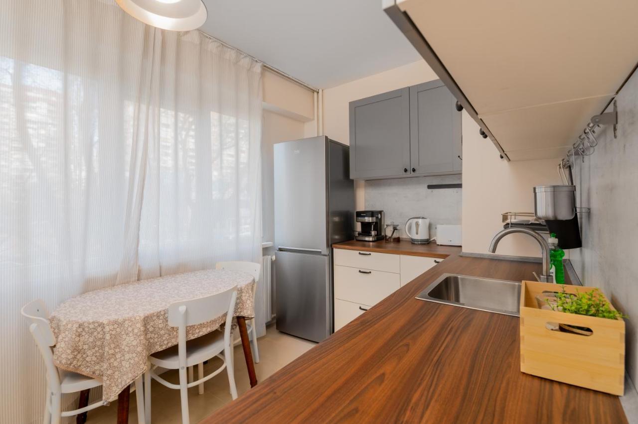 Homey 1-Bd Apartment Sofia Eksteriør billede